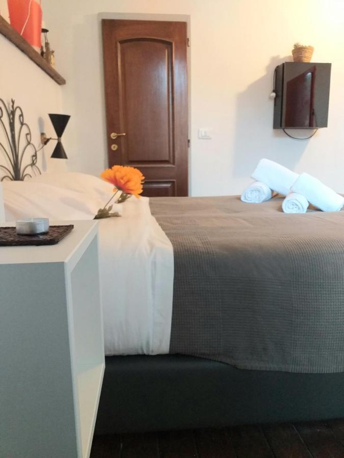 Suite Via Faenza Флоренція Екстер'єр фото
